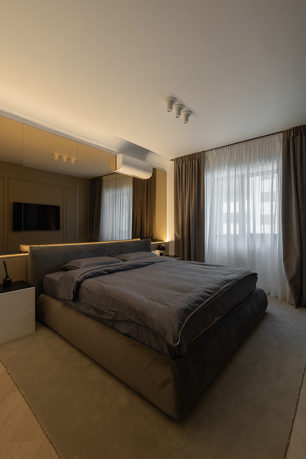 Nicole Itrs丨罗马尼亚布加勒斯特-16