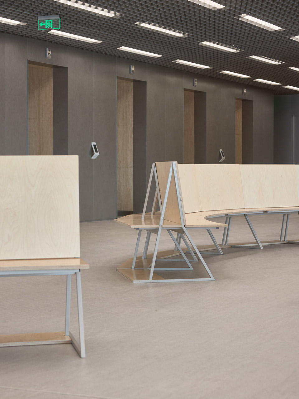 梯度与适度·陆家嘴某资产管理公司室内设计丨中国上海丨HCCH合尘建筑-39