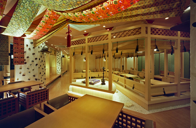 琉球料理 金魚すさび店舗デザインプロデュース丨株式会社スーパーマニアック-2