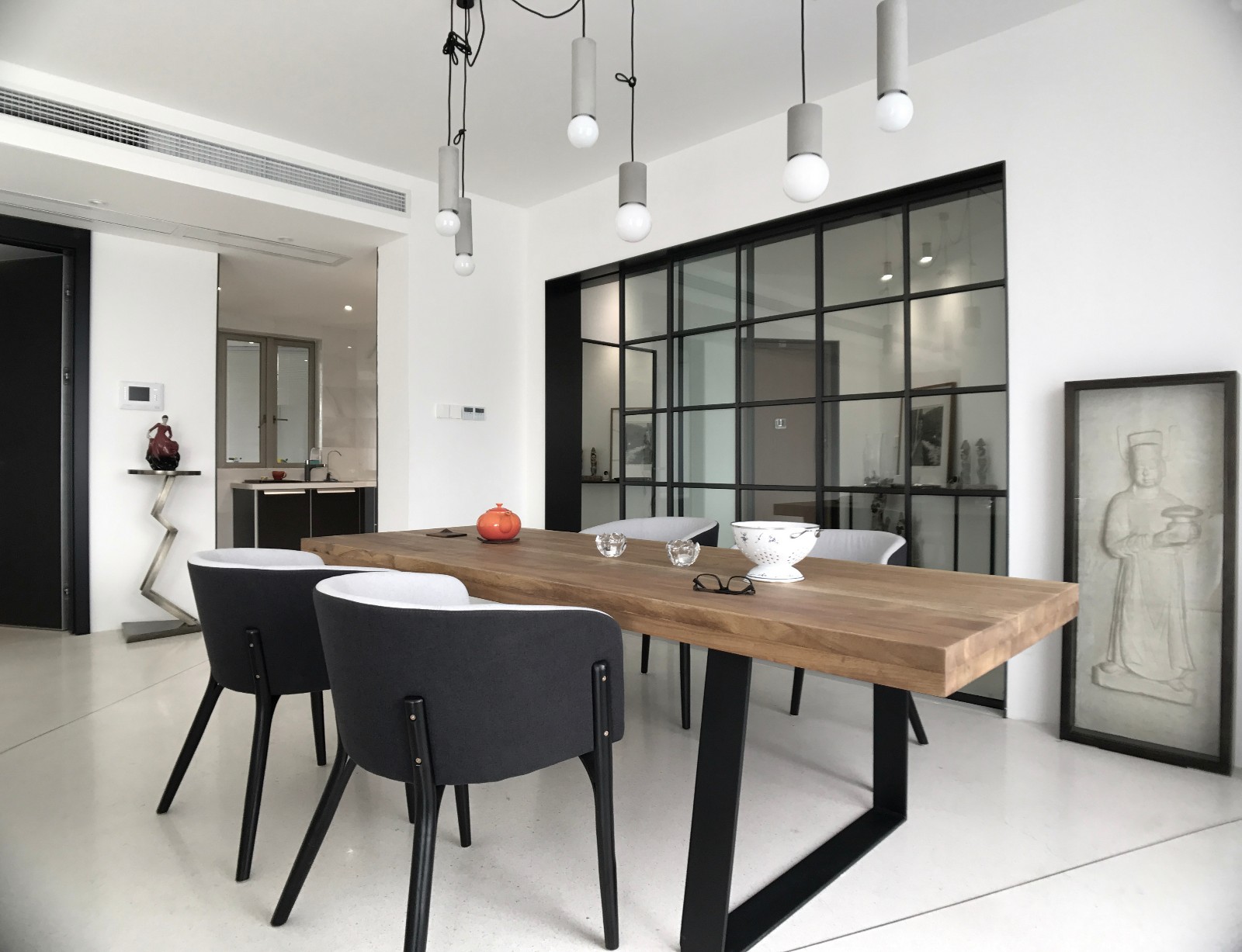 当流行遇上极简  龙发设计-14