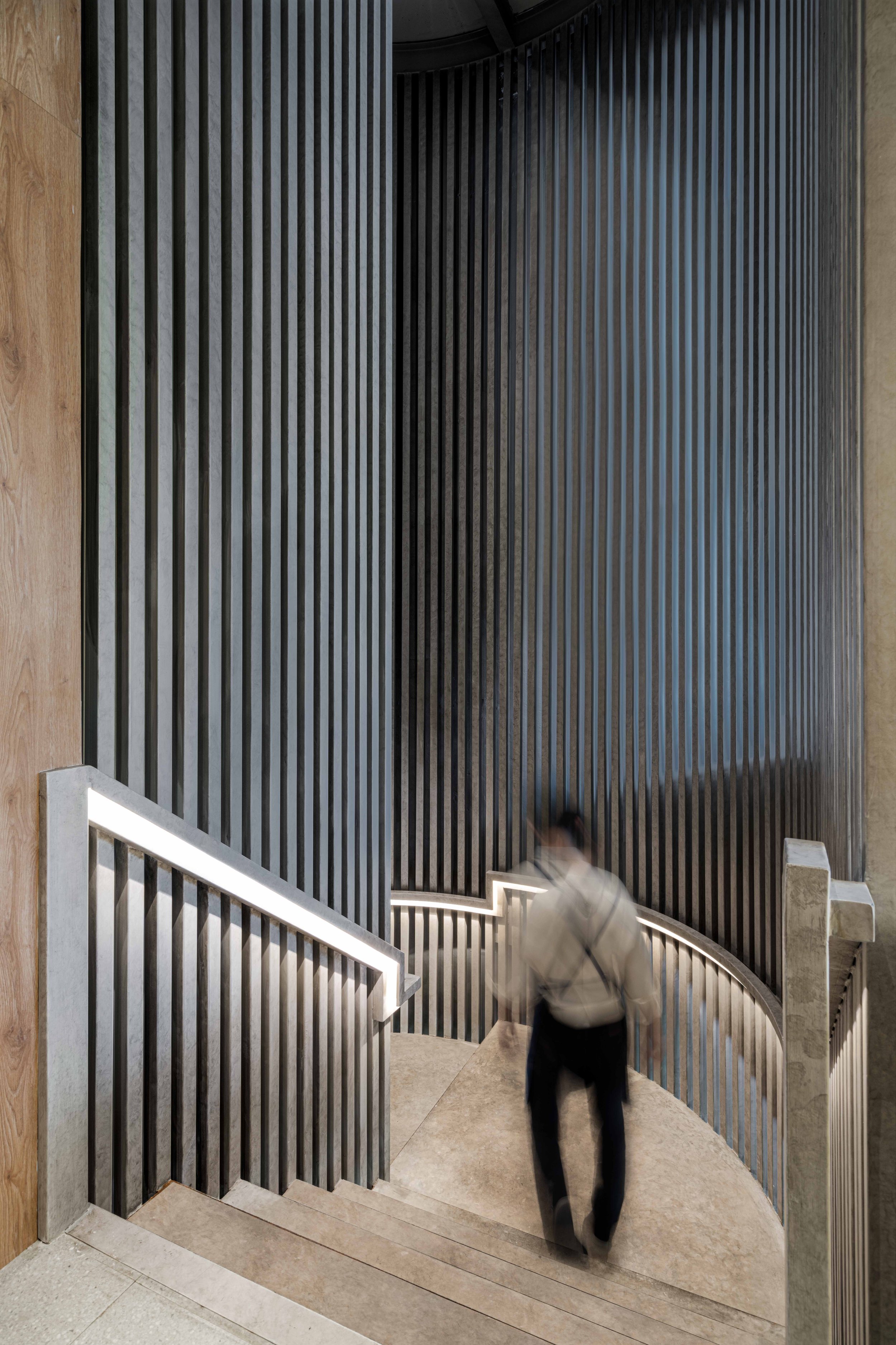 雅加达凯洋寿司店

注：这里Kaiyo音译为凯洋，Sushi是寿司，Jakarta是雅加达 ，推测这是雅加达一家名为凯洋的寿司店 丨印度丨BrandWorks-32