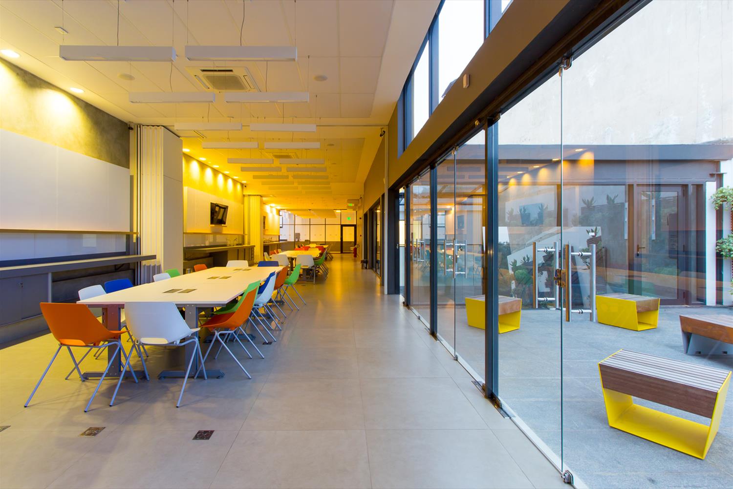 巴西 CRAB 文化中心 | 古老建筑与现代设计的完美融合-20