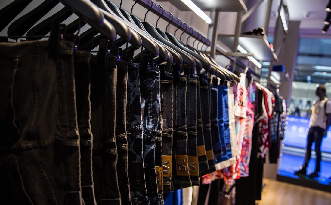 
范思哲*厦门（SM）门店 -8