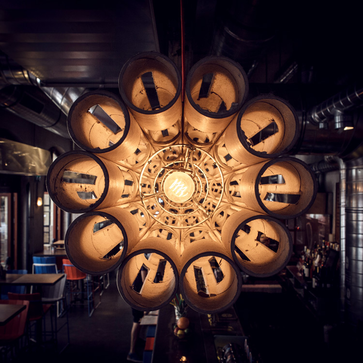 Kolor酒吧餐厅室内设计,布达佩斯 / 81font-22