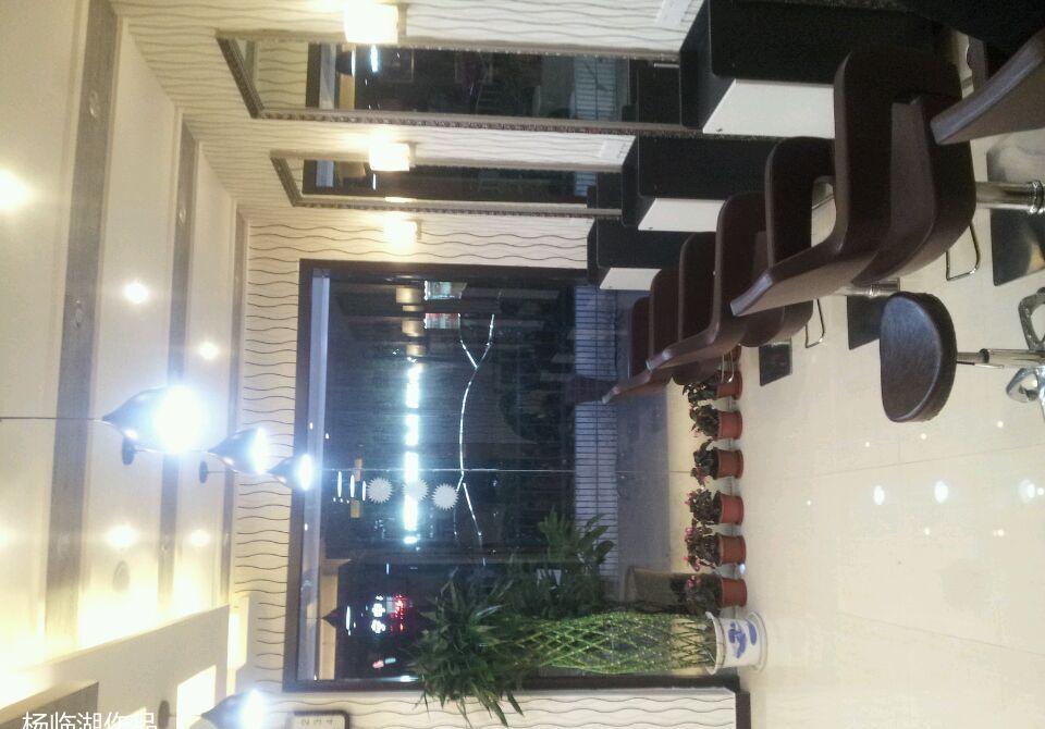 
美容美发形象店 -4