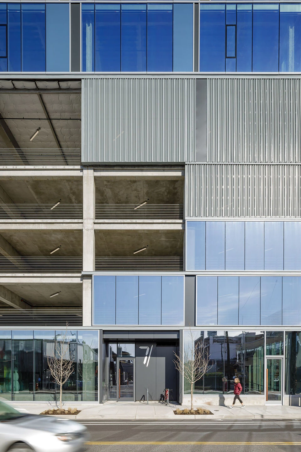 波特兰创新工业风办公室-9