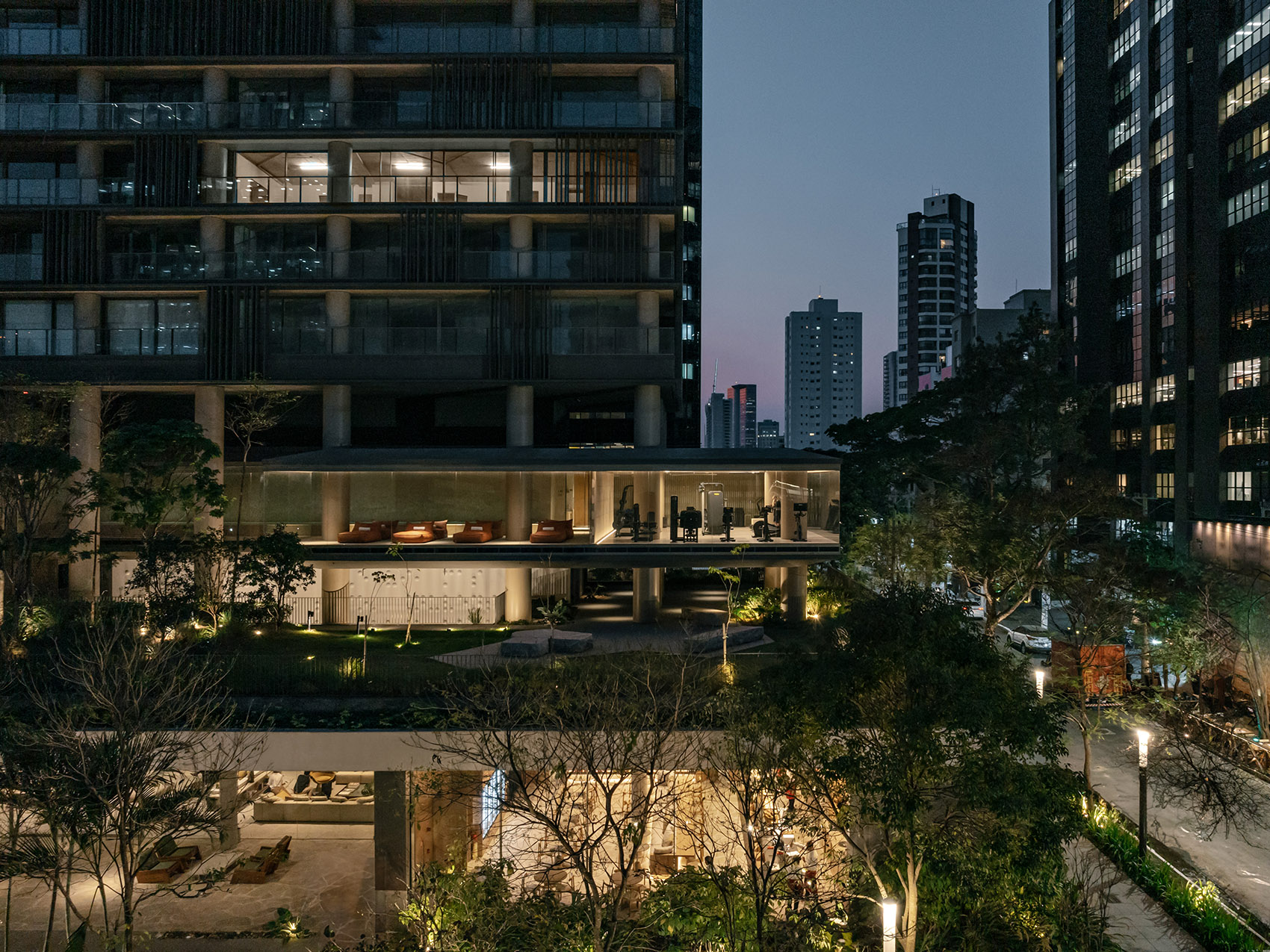 Praça Henrique Monteiro多功能综合体丨巴西圣保罗丨Arthur Casas-150