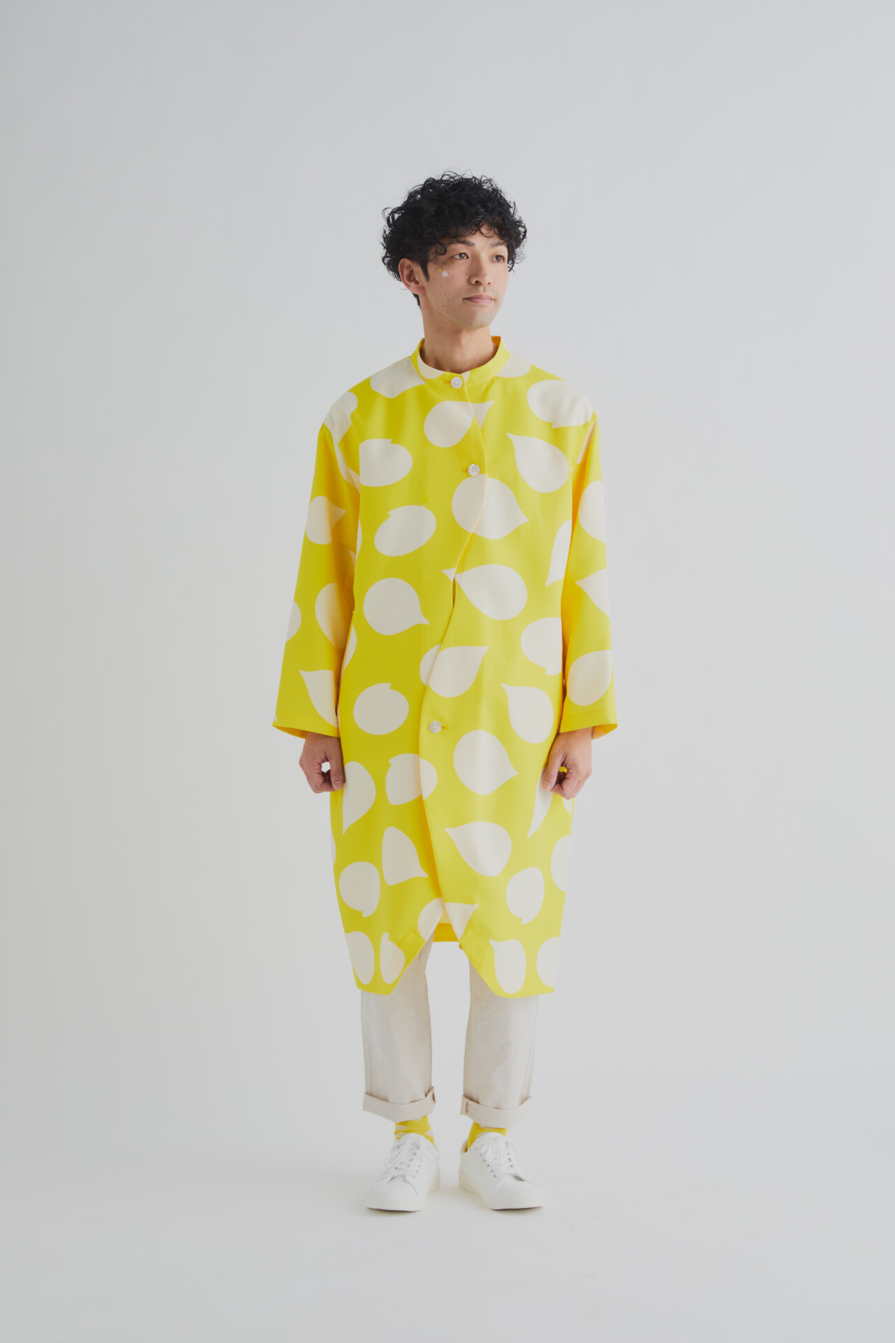 大阪・関西万博での河瀨直美プロデュースのパビリオンでミナ ペルホネンによるユニフォーム、資生堂によるメイクを採用！ - #casa-35