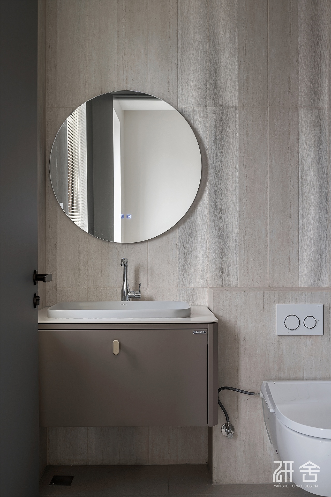 留白现代风格家丨研舍设计-35