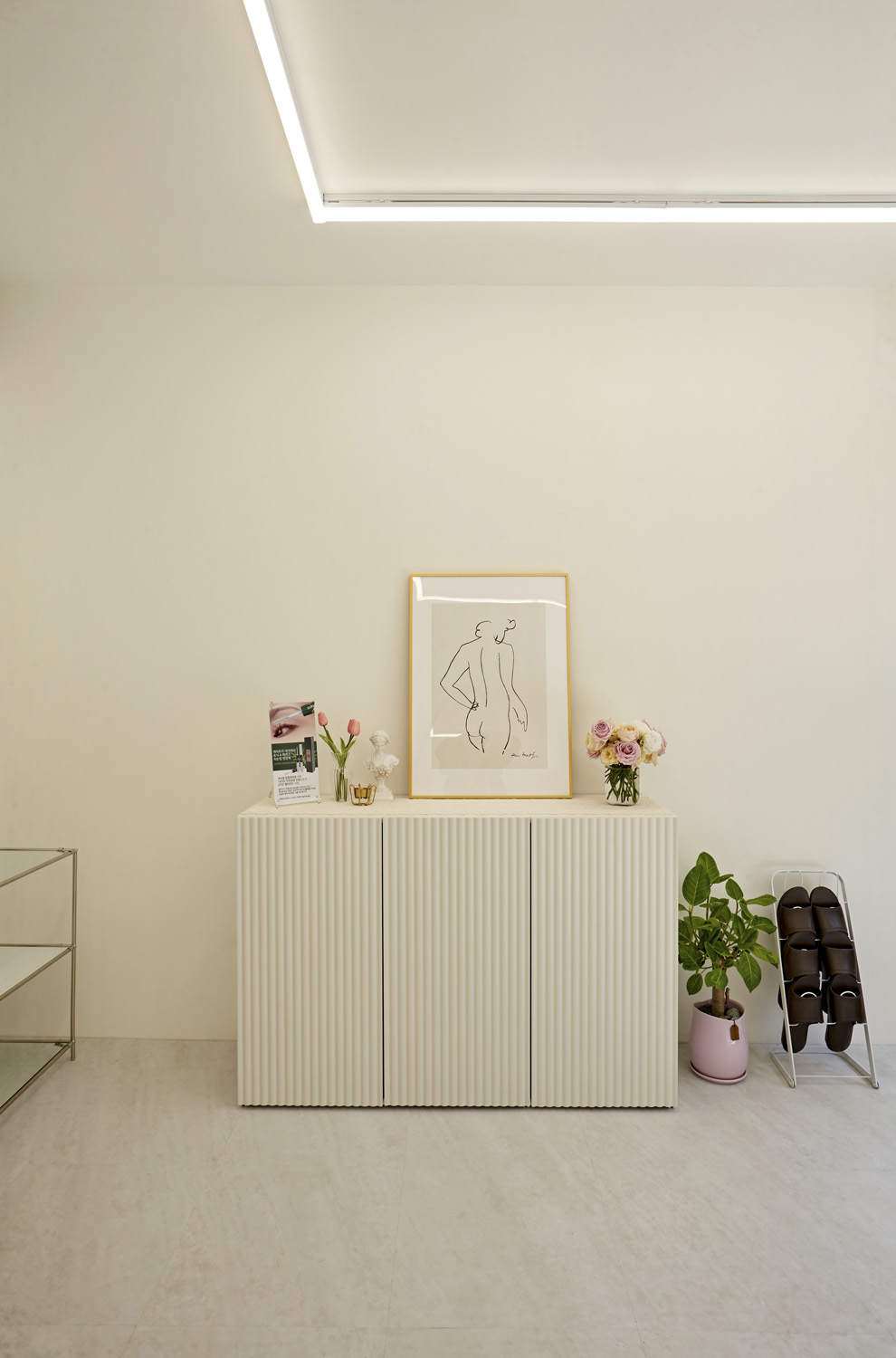 白色简约，10 平米室内设计的魅力-12