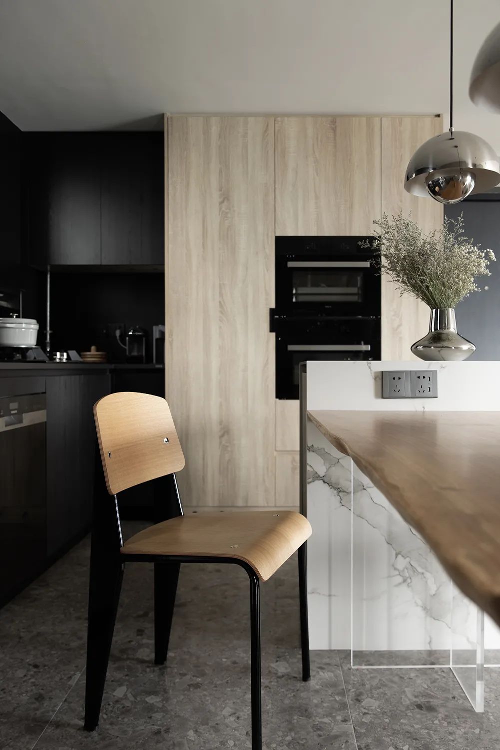 黑白灰+木色，89㎡书香一室户｜涵瑜设计-17