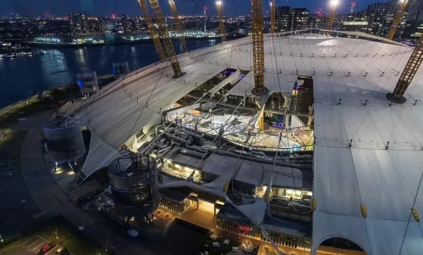 罗杰斯"千禧穹顶"被风暴撕毁！高技、高造价VS极端天气，建筑应该担责吗？-17