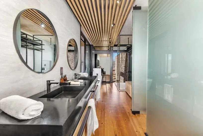 南非荒野保护区奢华玻璃套房丨W 设计建筑工作室-26