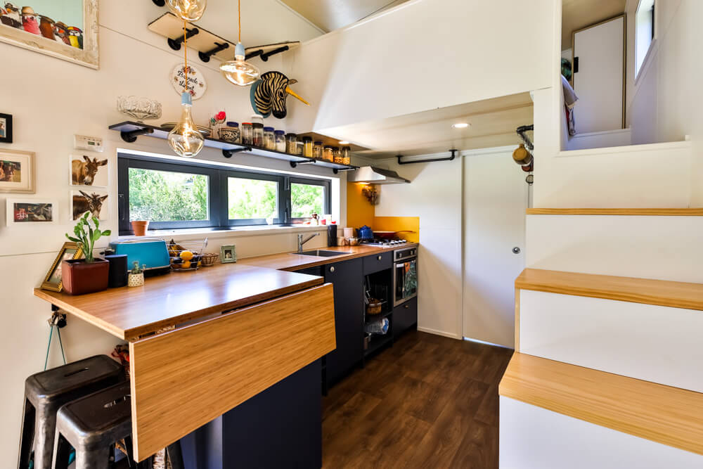 新西兰30平方米离网两层小房子-14