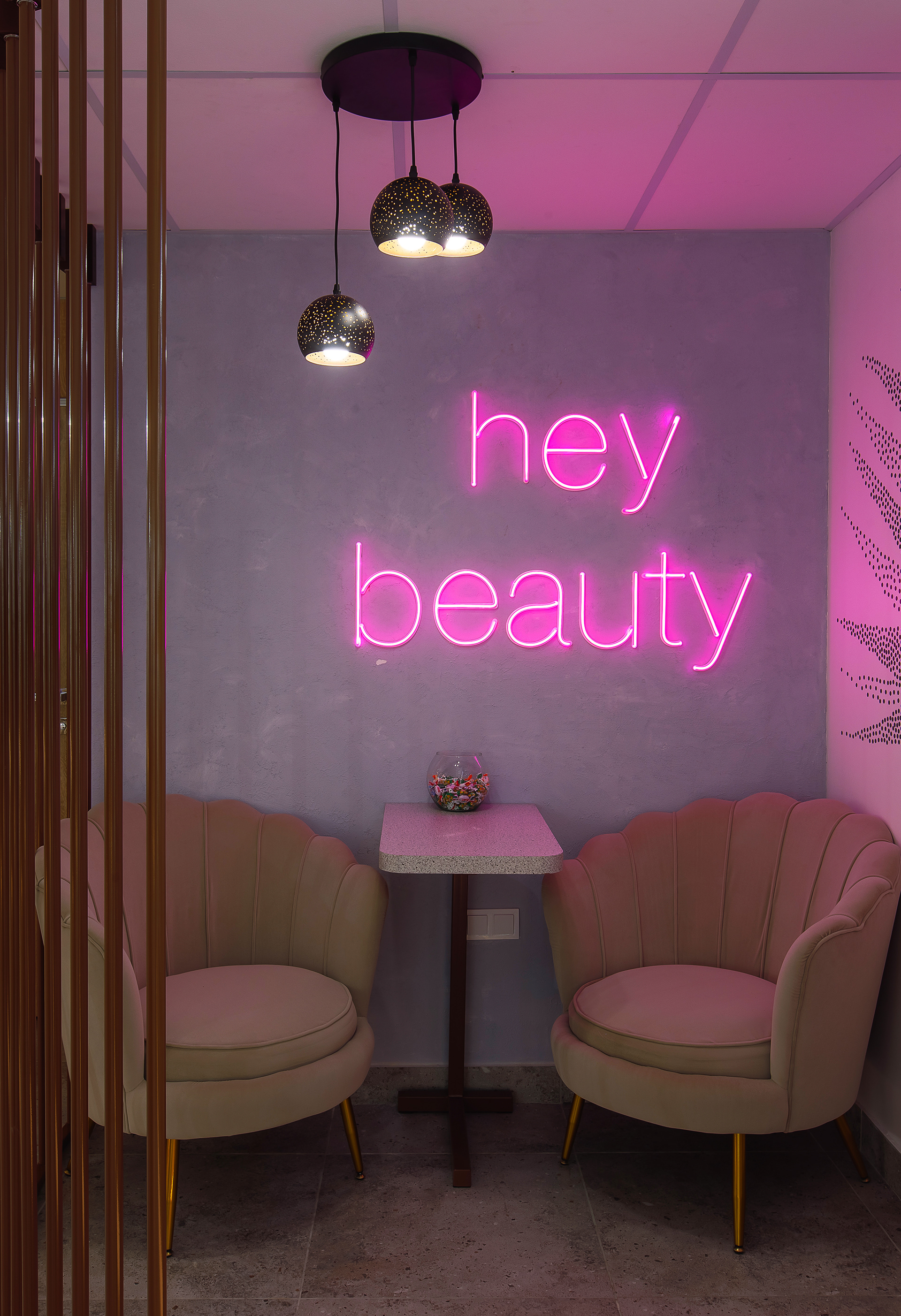 PHARMACY БІЛА РОМАШКА | FLAGSHIP STORE-5