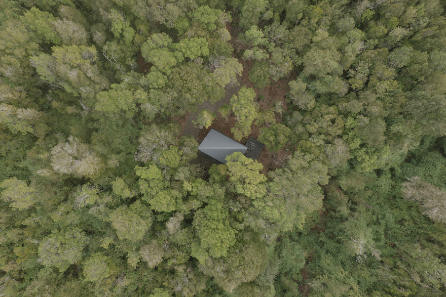 Calfuco小屋丨智利丨Tomas de Iruarrizaga-4