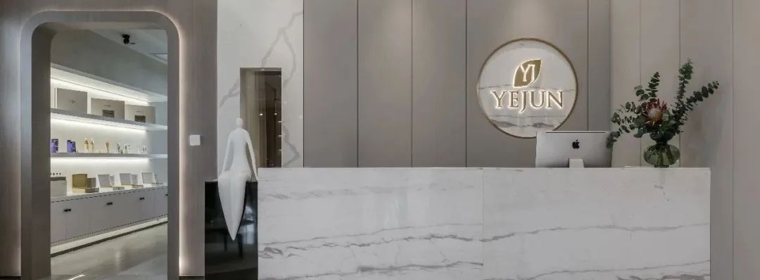 淮安“VISION YAN”摄影空间 | 黑白极简与绿植活力的完美结合-103