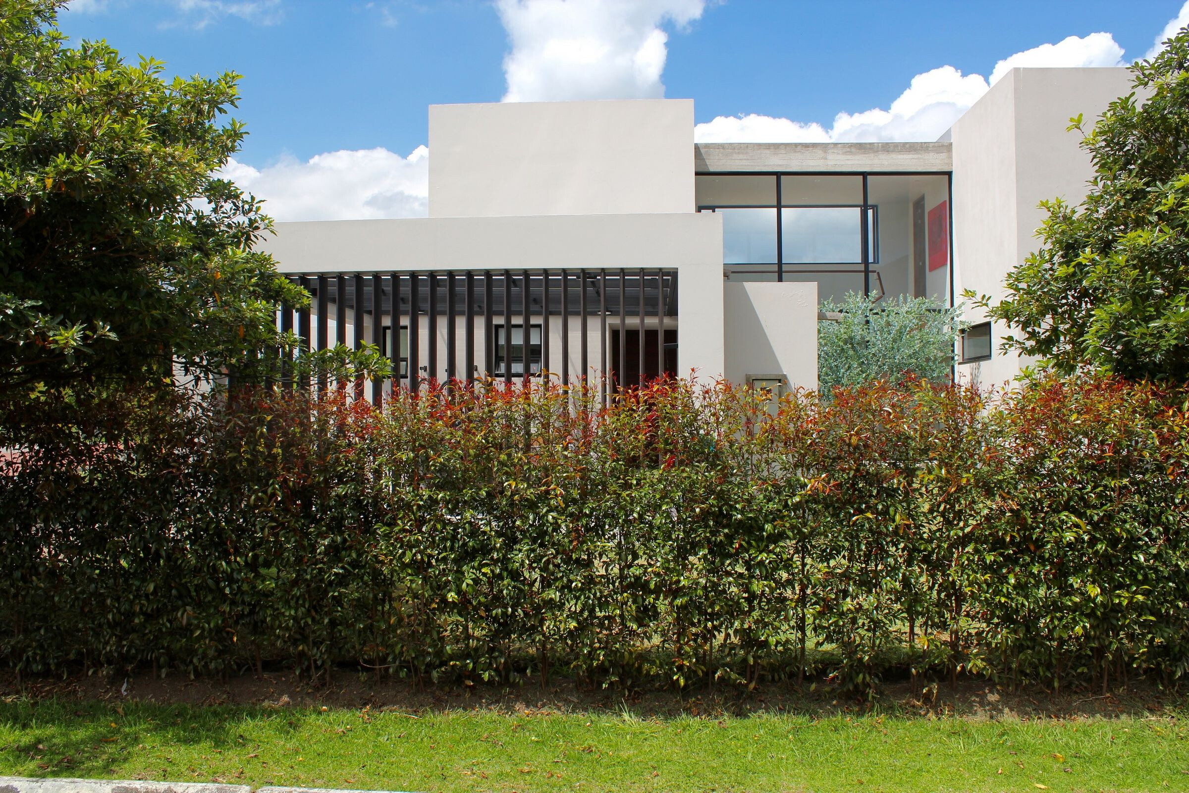 哥伦比亚 L 型别墅 · Campuzano Arquitectos 的室内外一体化设计-23