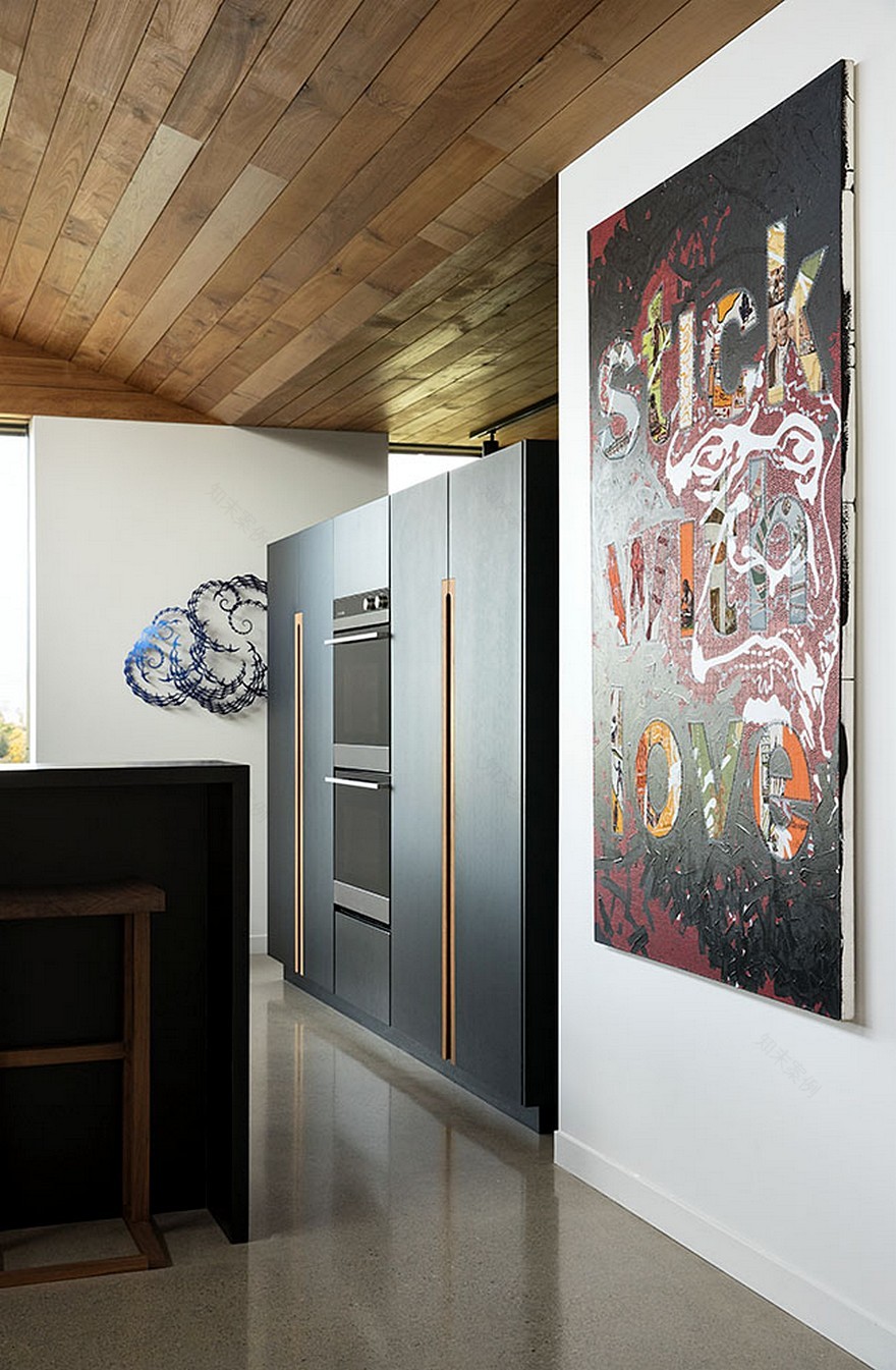 Sawtooth House Overlooking the Shotover River, New Zealand-12