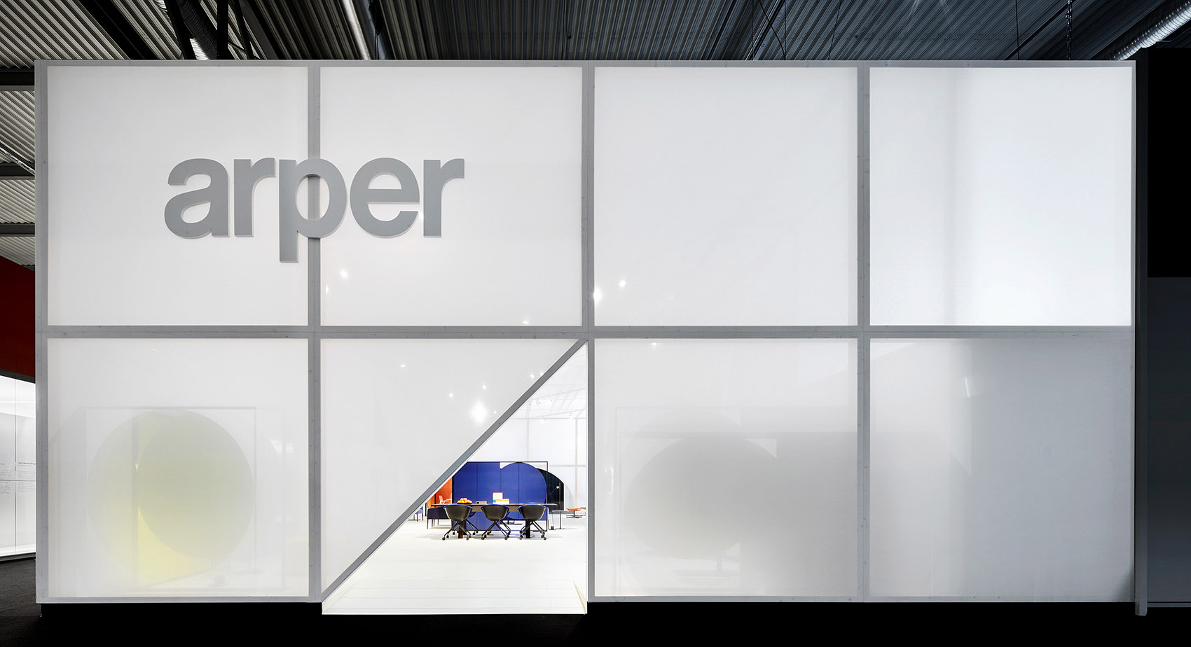 2017米兰家具展Arper展厅 / MAIO-25