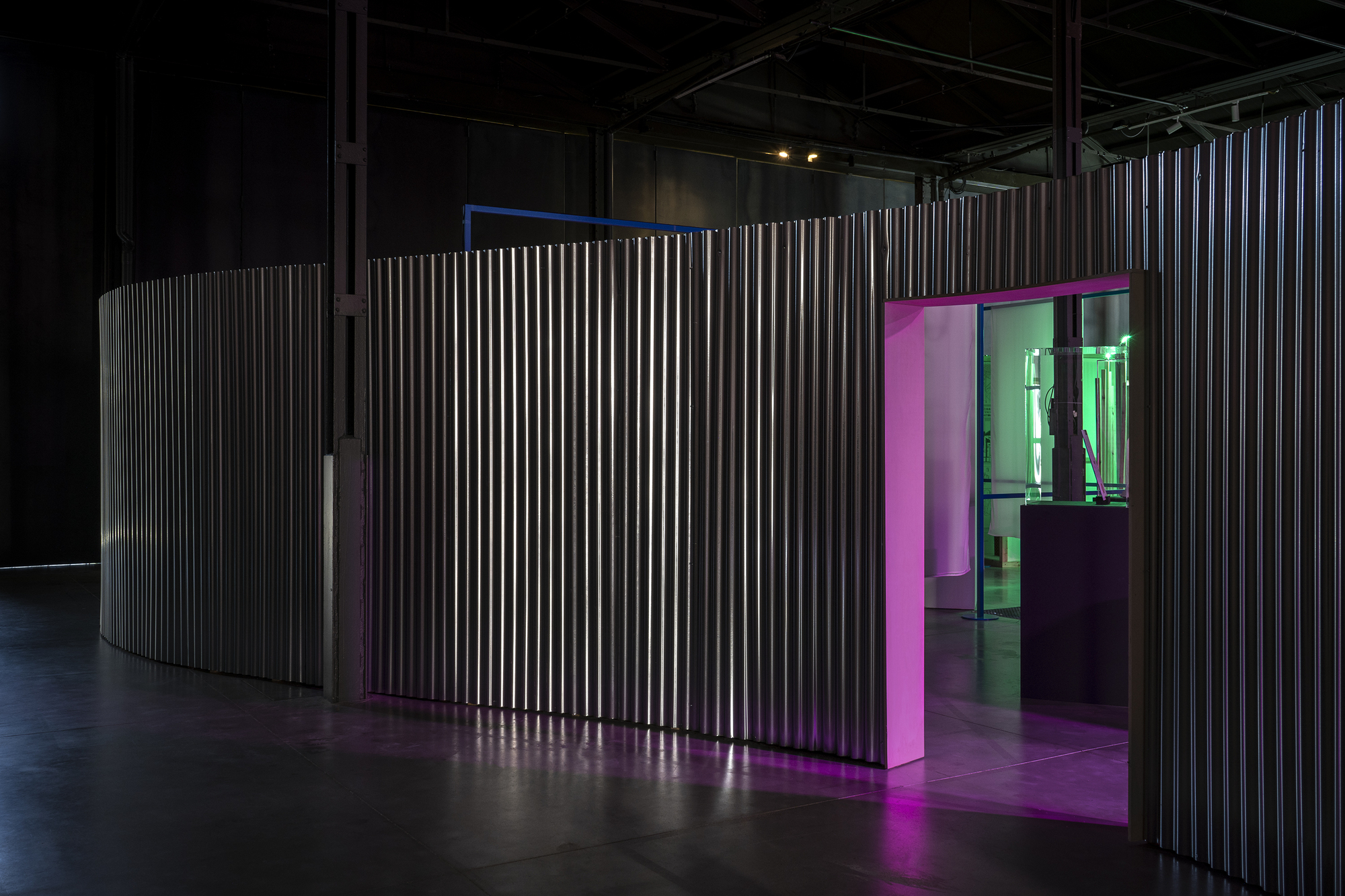 Twelve Cautionary Urban Tales. Exhibition Design / Taller de Casquería-32