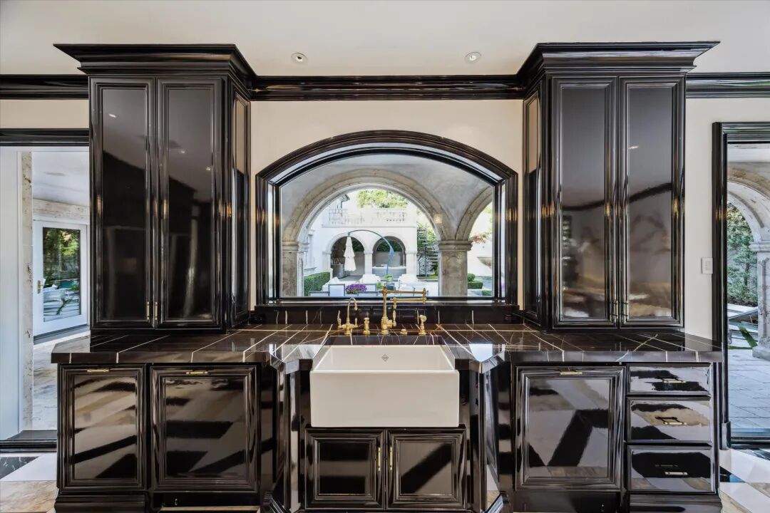 重焕新生的地中海庄园：休斯顿RiverOaks的永恒奢华-39