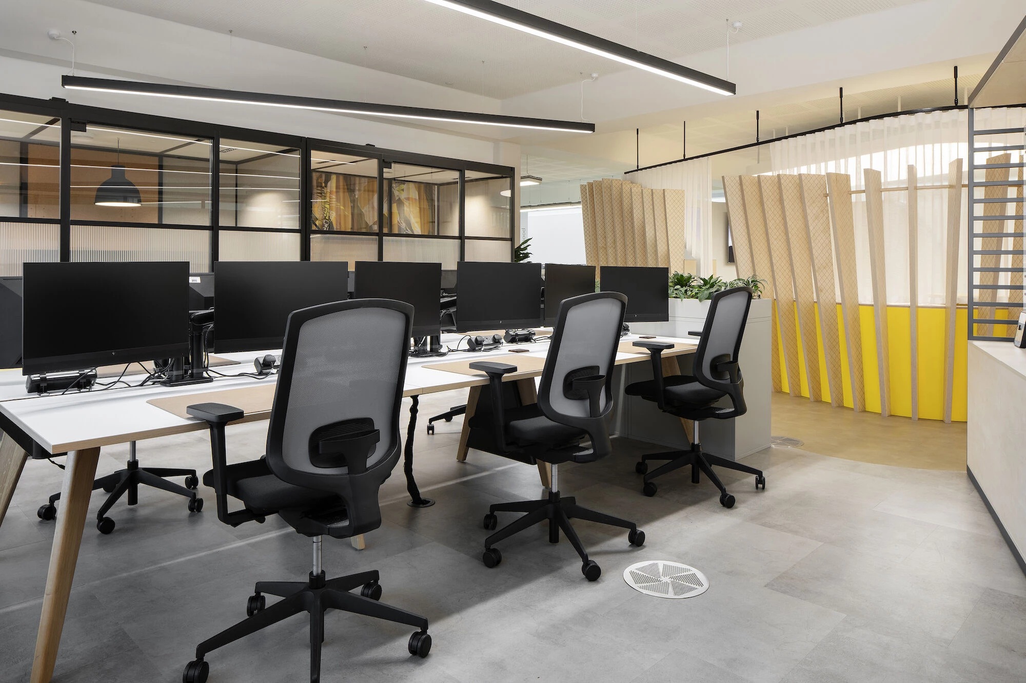 Global Food & Beverage Company Offices-19