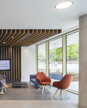 Christie Paterson癌症研究中心丨英国曼彻斯特丨BDP百殿建筑设计