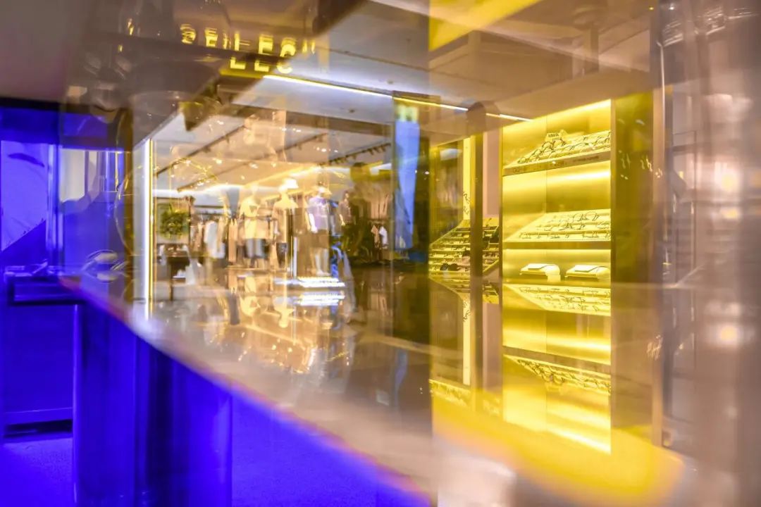 倜客无人眼镜零售空间丨中国杭州丨平介设计-25