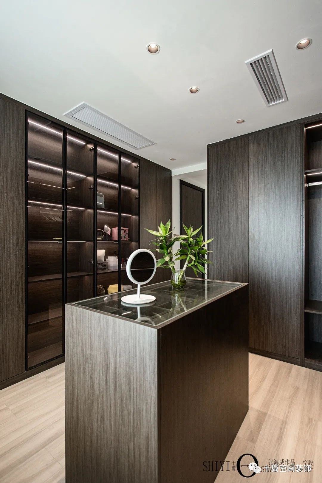 现代奢华家居设计丨中国宜昌丨十翼空间装饰-25