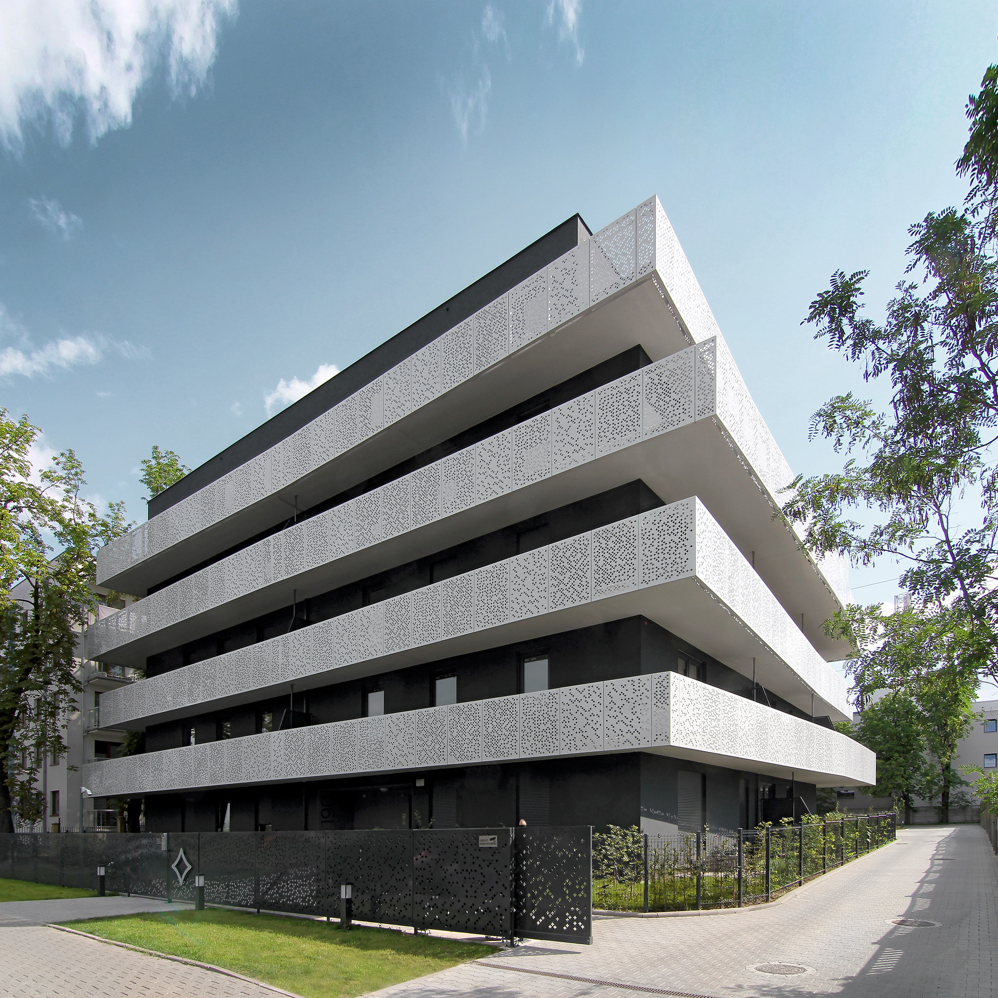 波兰 Neostudio Architekci 公寓建筑 | “高层露台”的多功能住宅设计-8