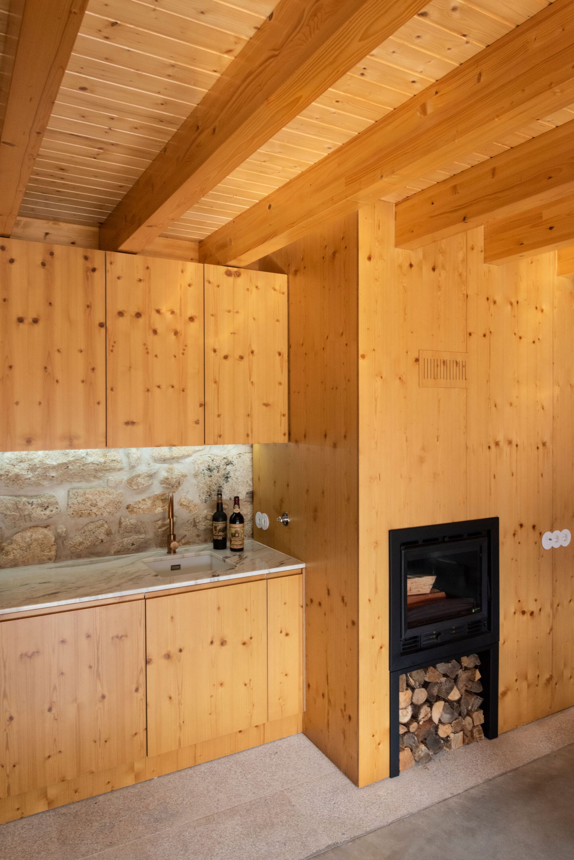 粮仓改造丨葡萄牙丨Maria José Pinto Leite-39