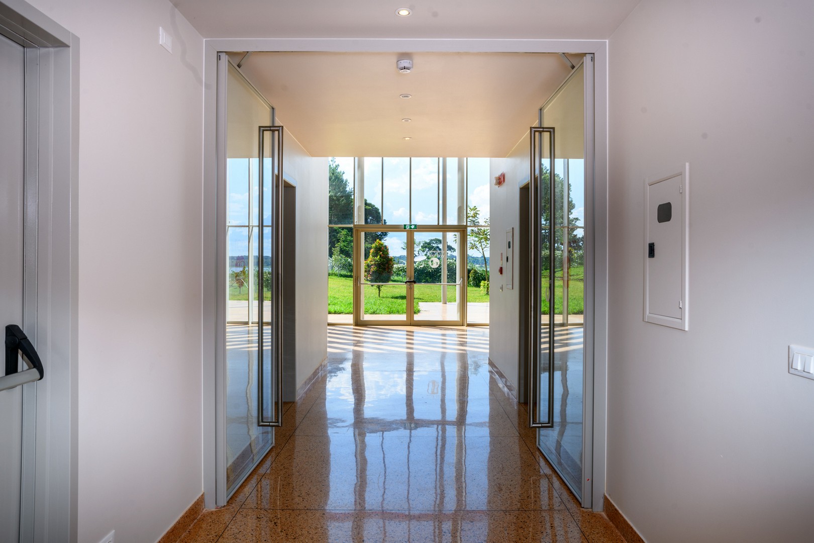 乌干达儿科手术卓越中心丨伦佐·皮亚诺建筑工作室,TAMassociati工作室-28