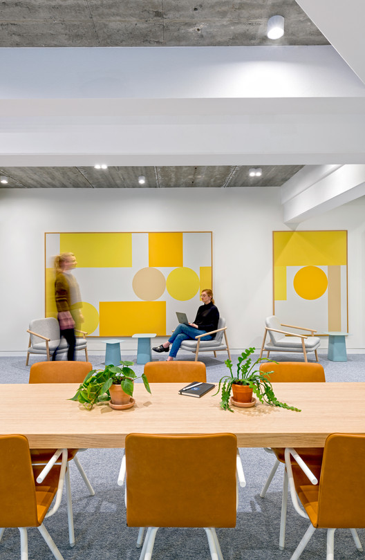 Uber EMEA Headquarters  Assembly Design Studio + Cannon Design-13