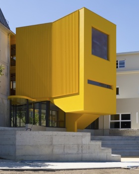 ARTAVE/CCM Music School / Aurora Arquitectos
