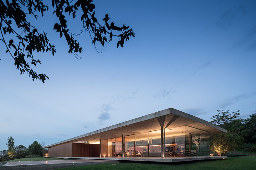 巴西 MK27 工作室打造独特曲线住宅 | Redux House-26