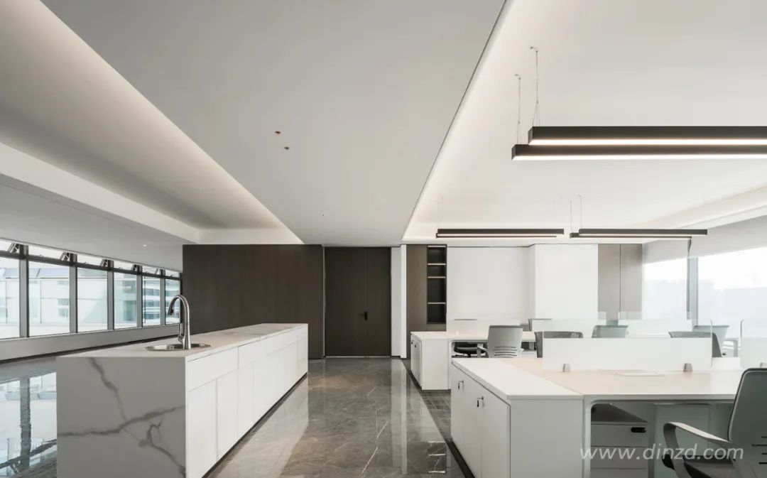 深圳现代办公空间 | 方圆之间，昼夜间流动的时间与空间-29