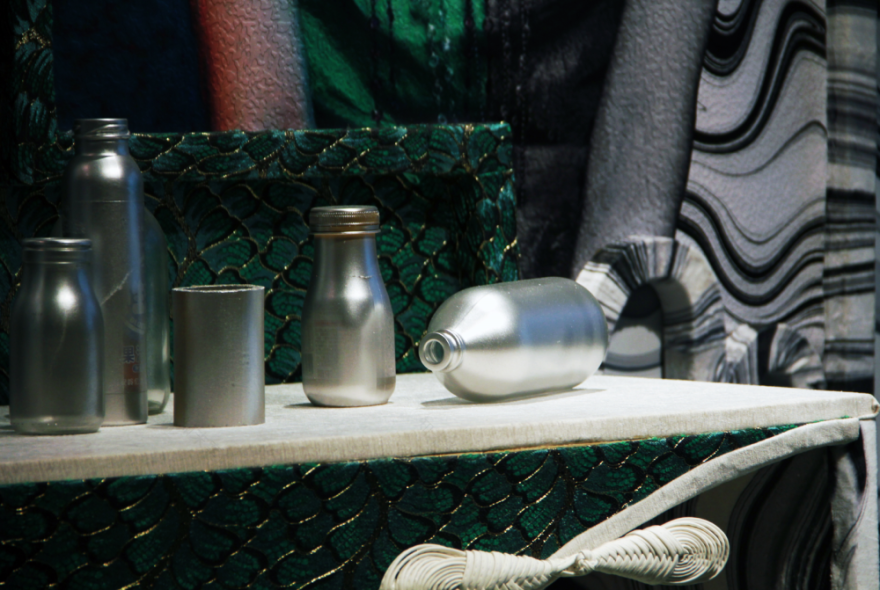 《青春照相馆》 | 旗袍元素演绎时光消逝的视角感受-6