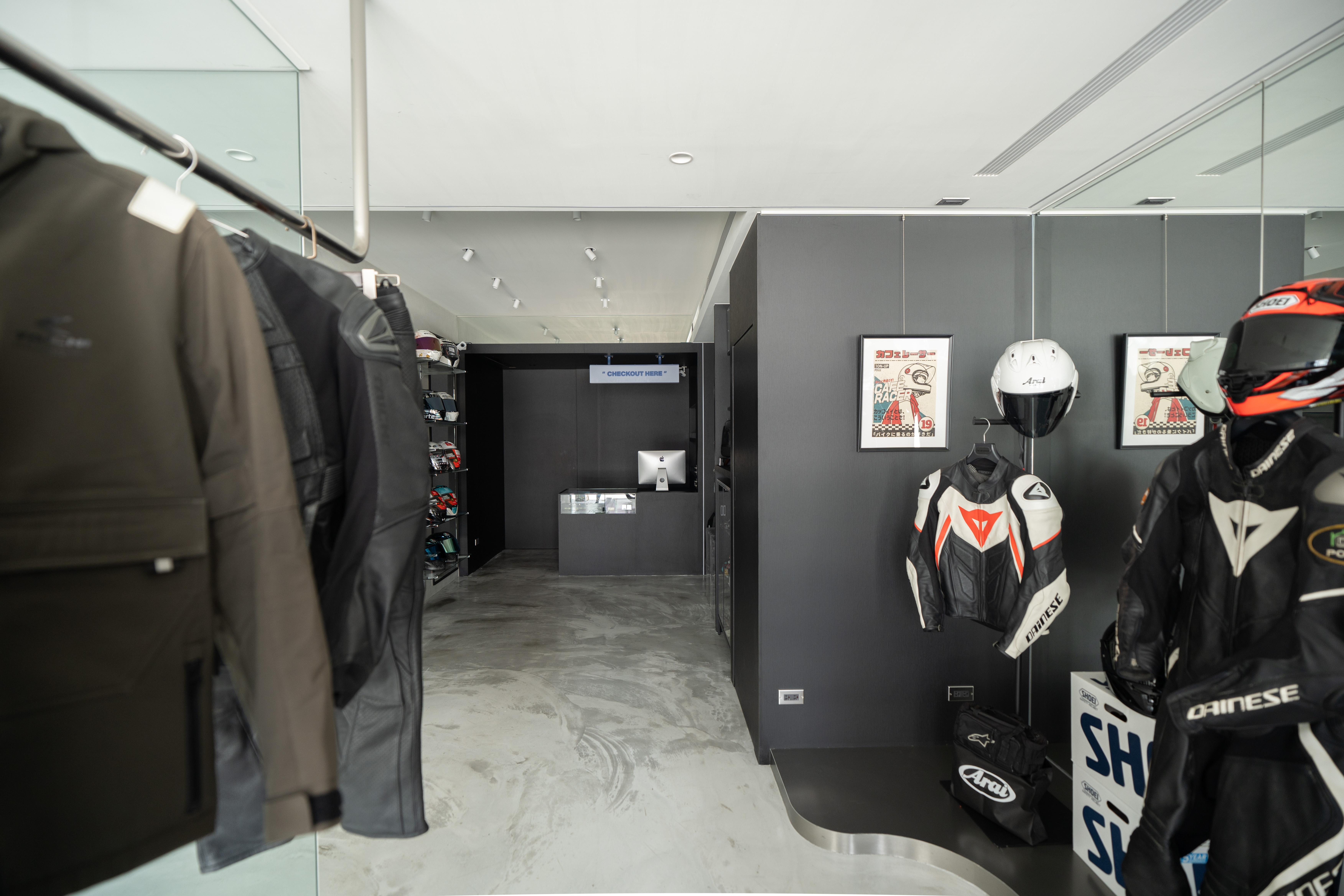 米斯特·D摩托车装备店丨中国高雄-12