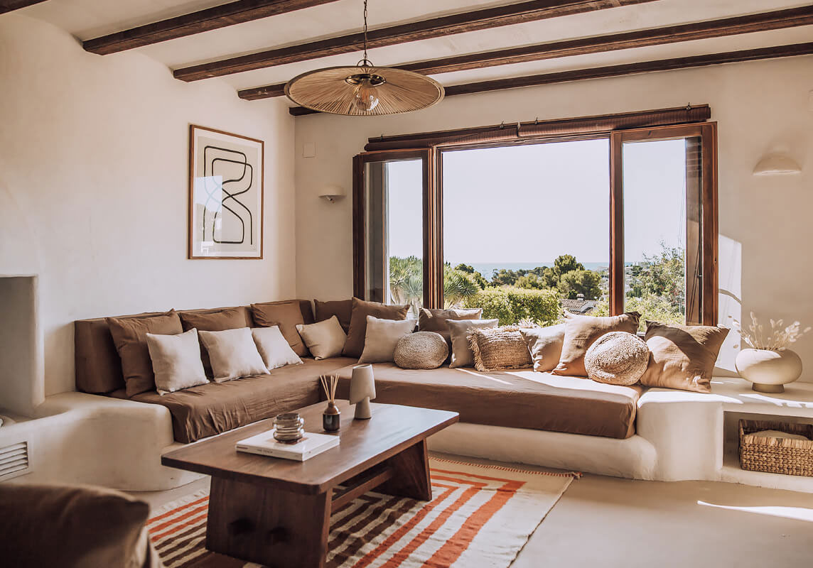 荷兰家庭西班牙度假别墅 | 传统地中海风格的魅力-1