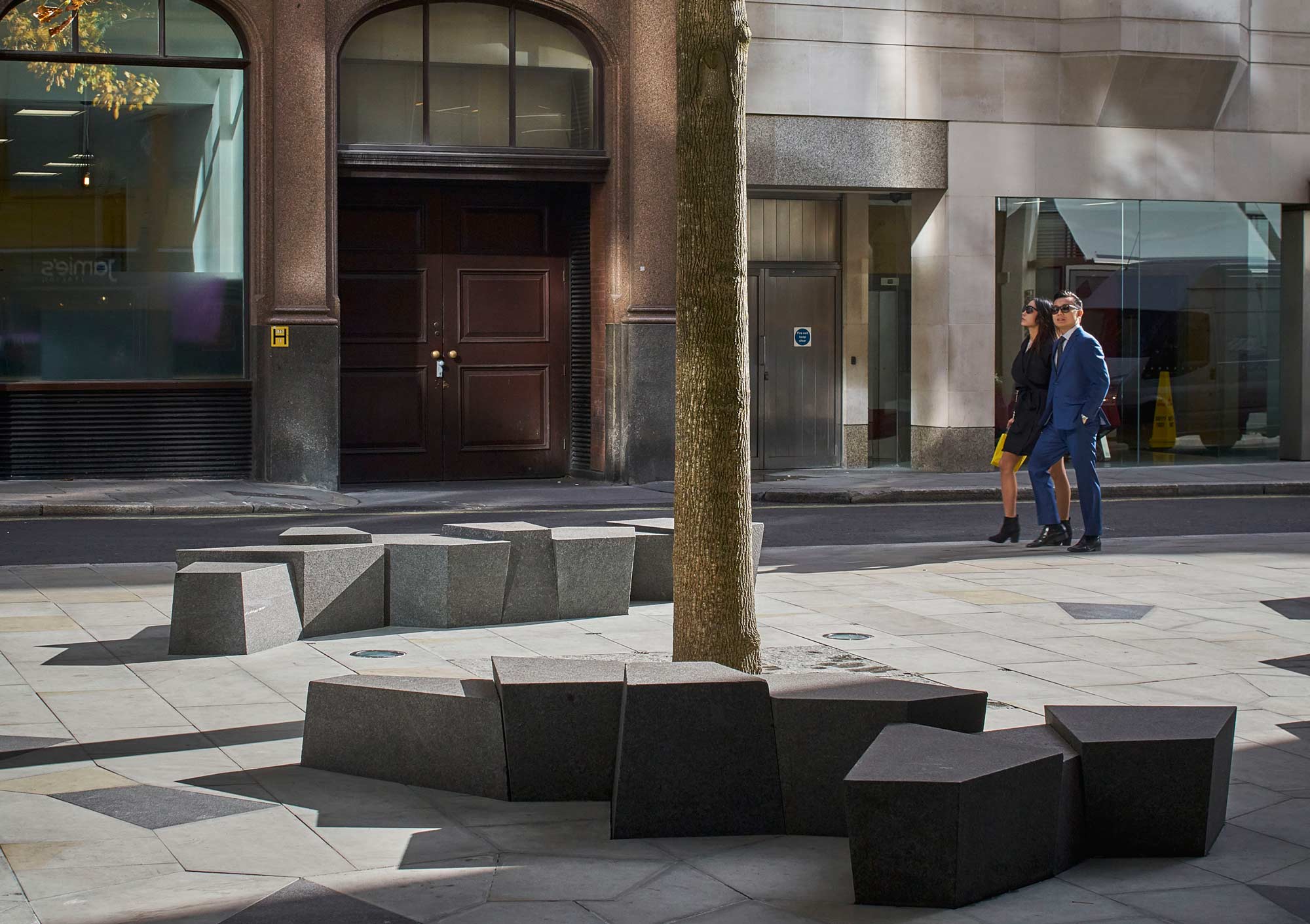 都市绿洲 · 伦敦 New Ludgate 五层露台设计-0