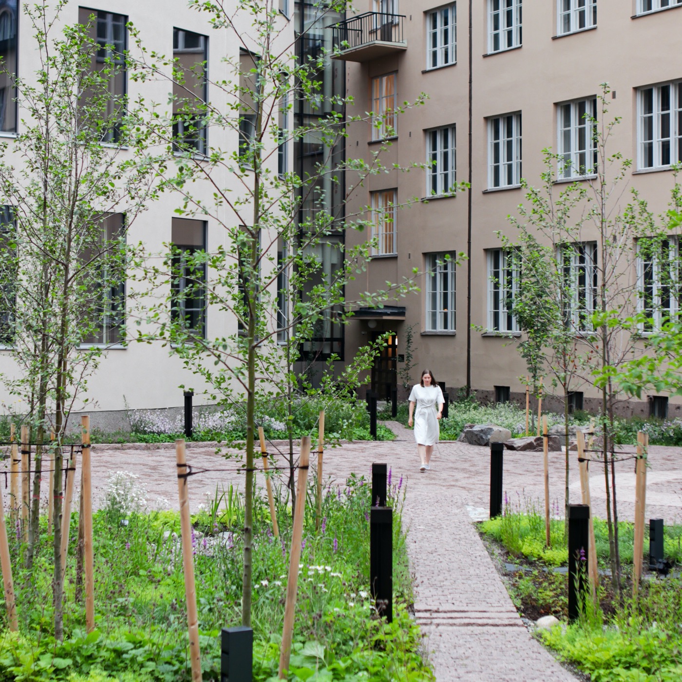 Scandic Grand Central Helsinki Courtyard | 绿色秘境酒店庭院设计-15