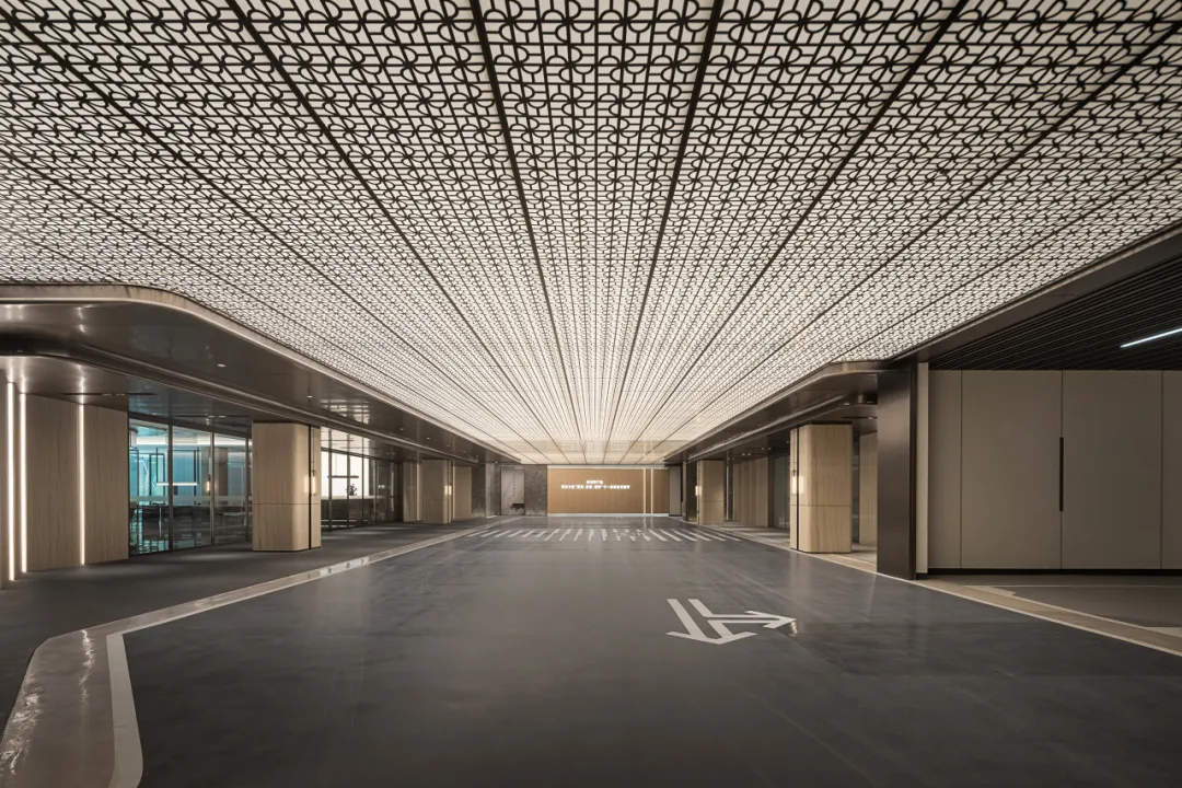 武汉绿城·湖畔雲庐丨中国武汉丨SRD-29