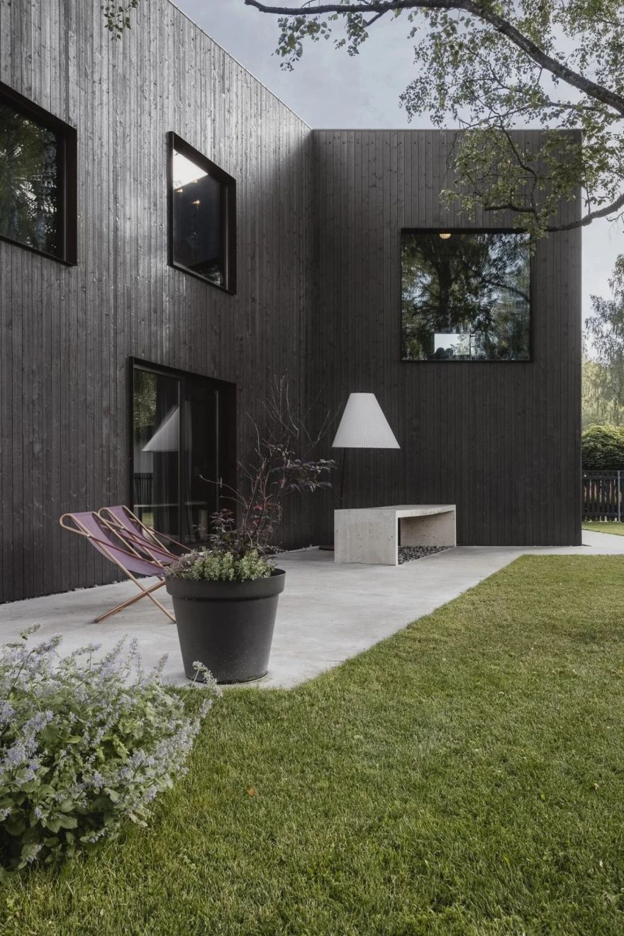 189m²黑色系别墅-10