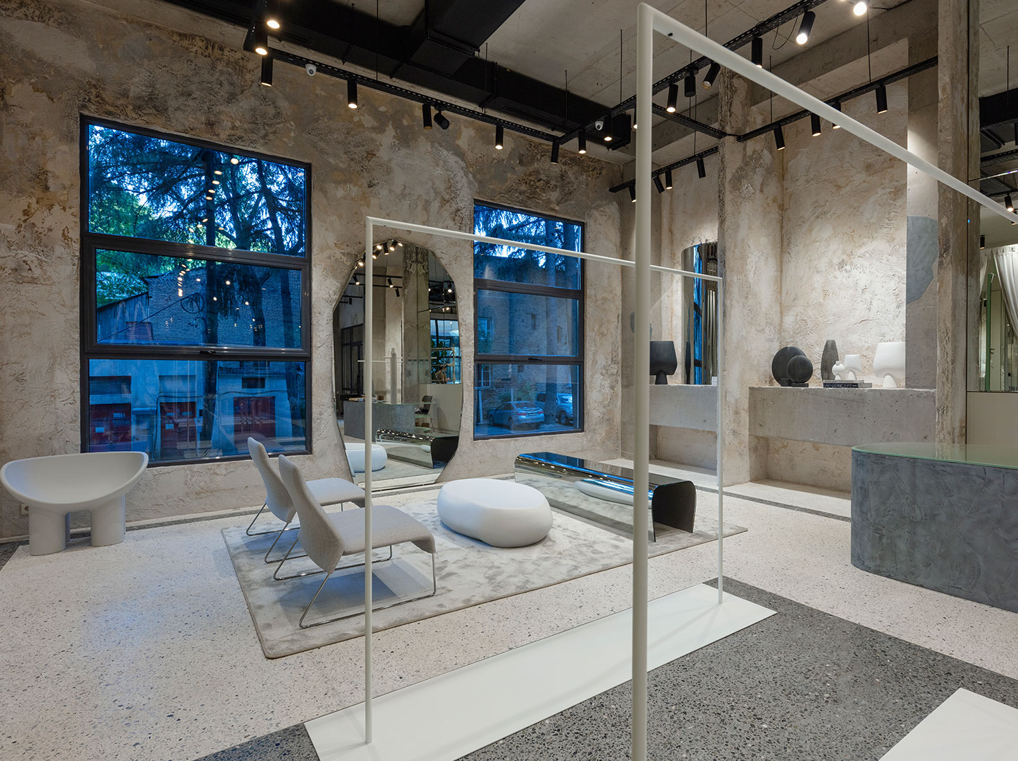 Motif Design: концептуальный бутик Anouki в Тбилиси-6