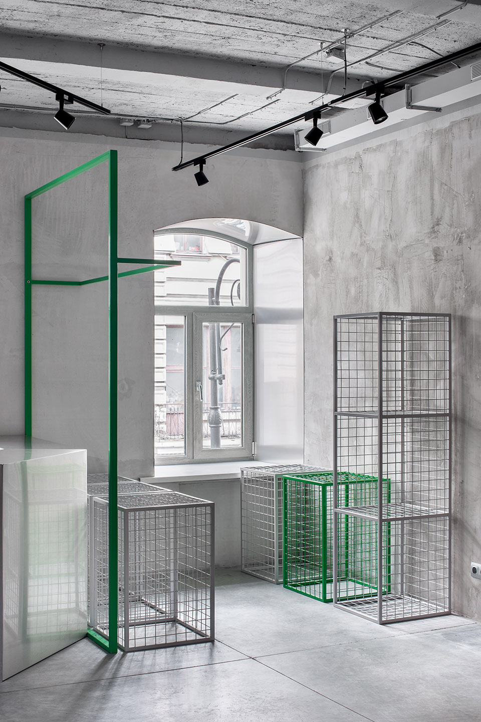 GALLERY GIF品牌集合展厅,俄罗斯 / Miyao Design Studio-27