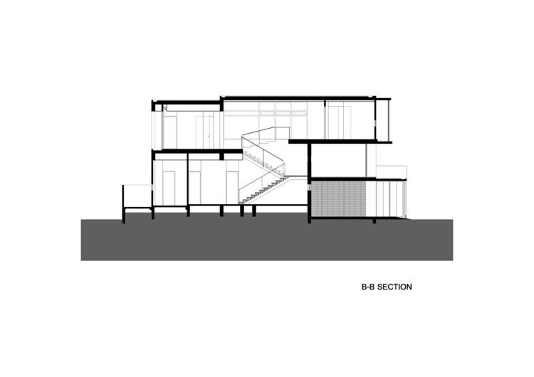 曼谷 898 平方米四口之家，多功能空间与温暖氛围的完美结合-15