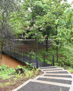 印度 Karjat 市 The Bridge Dam丨architecture INNATE