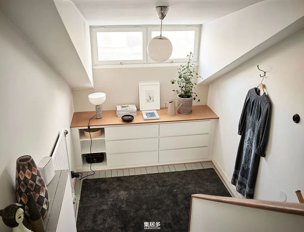 瑞典经典联排别墅内宜人的时尚冬季内饰-34