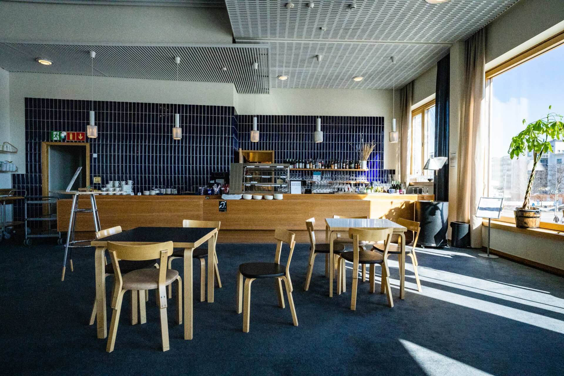 拉皮亚厅（ラッピアホール）丨阿尔瓦·阿尔托（部分市厅舍由艾丽莎·阿尔托设计）-27